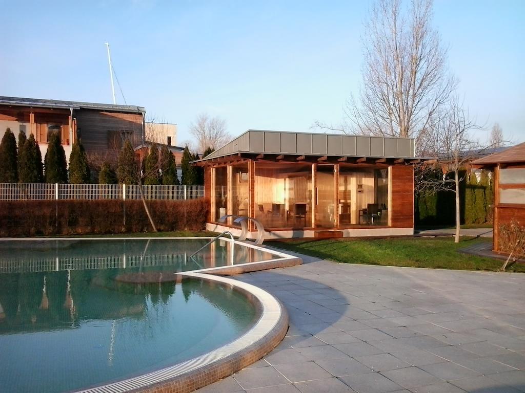 Hotel Golden Lake Resort Balatonfured Luaran gambar
